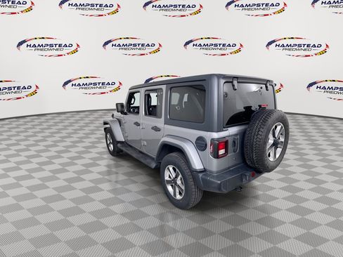 Used 2020 Jeep Wrangler Unlimited Sahara w/ Cold Weather Group AWD/4WD image 6