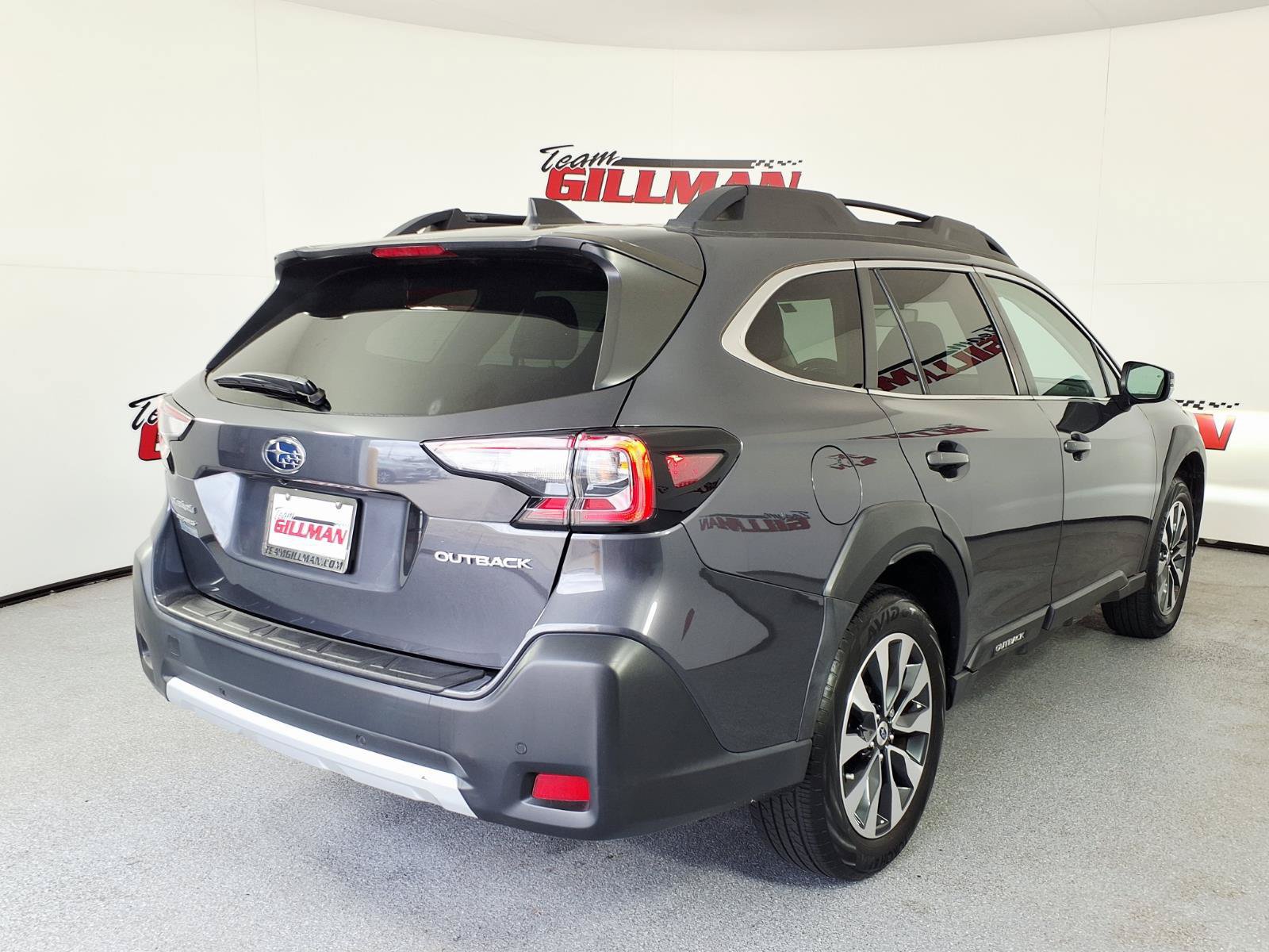 Used 2024 Subaru Outback Limited AWD/4WD image 6