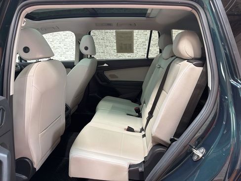 Used 2019 Volkswagen Tiguan SE FWD image 14