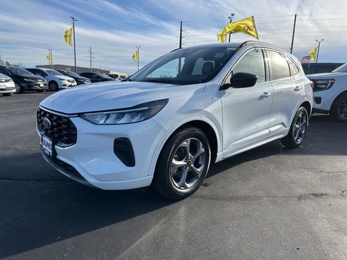 Used 2023 Ford Escape ST-Line FWD image 15