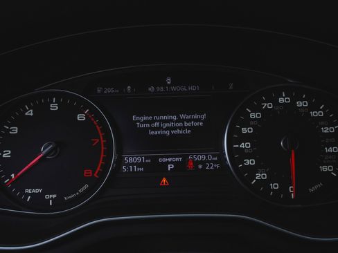 Used 2019 Audi A4 2.0T Premium w/ Convenience Package image 11