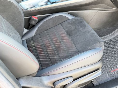 Used 2023 Dodge Hornet GT w/ Track Pack image 14