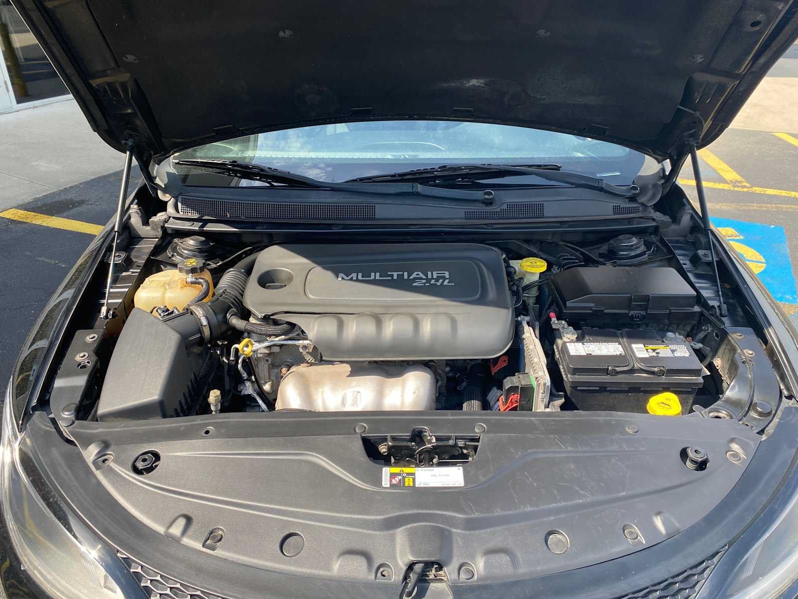Used 2015 Chrysler 200 S FWD image 6