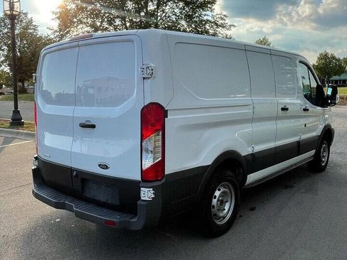 Used 2017 Ford Transit 150 130 Low Roof image 3