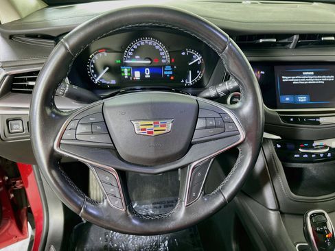 Used 2019 Cadillac XT5 Luxury image 11