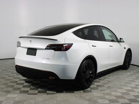 Used 2020 Tesla Model Y Performance image 30
