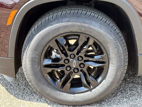Certified 2023 Chevrolet Traverse LT image 8