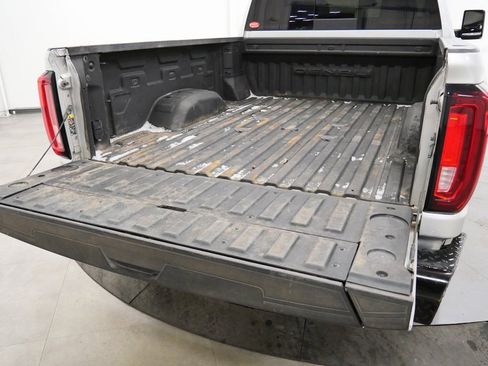 Used 2022 GMC Sierra 2500 Denali image 39