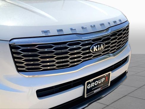 Used 2020 Kia Telluride EX w/ EX Premium Package FWD image 37