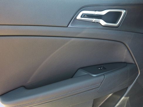 New 2026 Kia Sportage EX AWD/4WD image 8