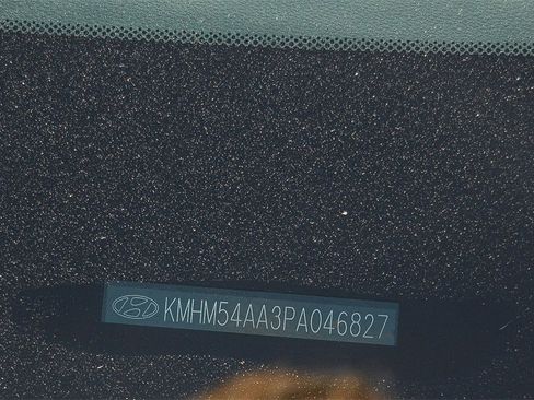 Used 2023 Hyundai Ioniq 6 Limited image 10