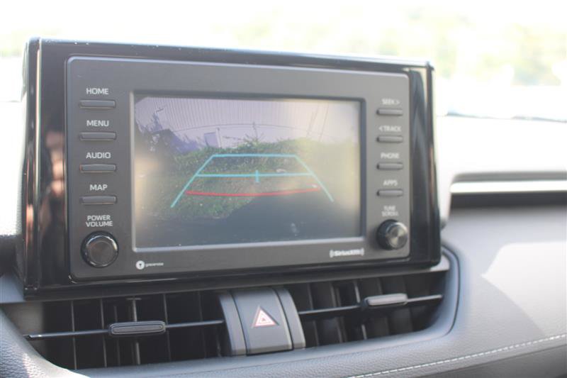 Used 2024 Toyota RAV4 LE FWD image 10