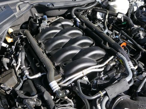 Used 2021 Ford Mustang GT Premium w/ Equipment Group 401A image 27