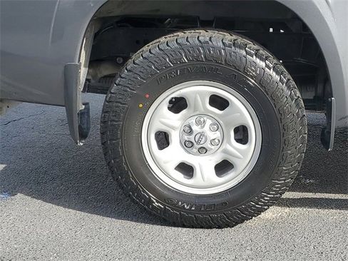 Used 2022 Nissan Frontier S image 7