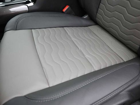 New 2026 Chevrolet Silverado 2500 ZR2 AWD/4WD image 20