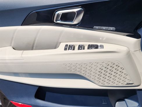 New 2026 Kia Carnival SX Prestige image 20