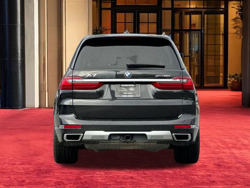 Used 2019 BMW X7 xDrive50i image 11