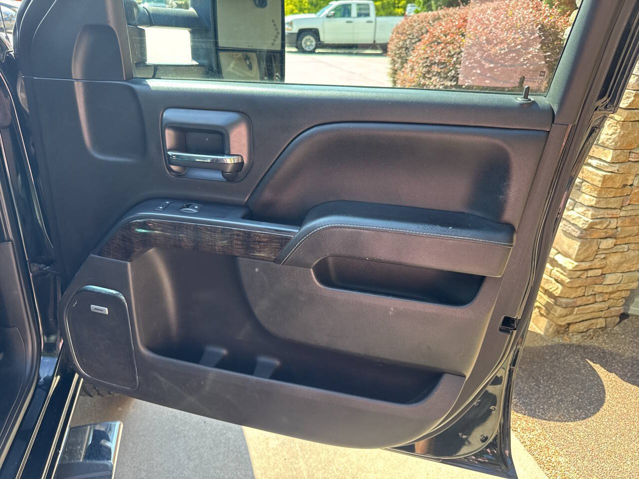 Used 2015 GMC Sierra 3500 Denali w/ Duramax Plus Package AWD/4WD image 21