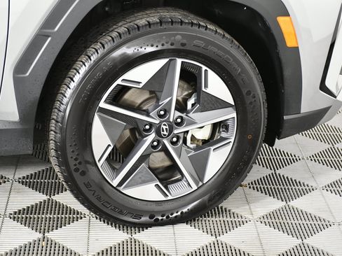 Used 2025 Hyundai Tucson SEL AWD/4WD image 53