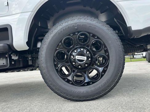 New 2025 Ford F250 XLT w/ Black Appearance Package image 19