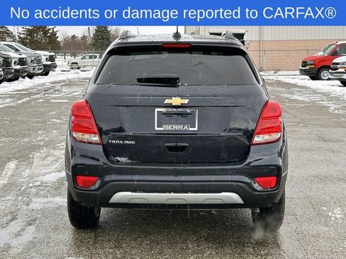 Certified 2022 Chevrolet Trax LT w/ LT Convenience Package image 6