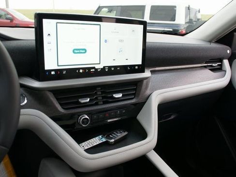 New 2026 Ford Explorer Platinum w/ LUX Leather Package image 23