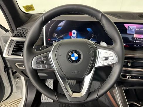 New 2026 BMW X7 xDrive40i image 12