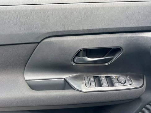 New 2026 Nissan Kicks S image 9