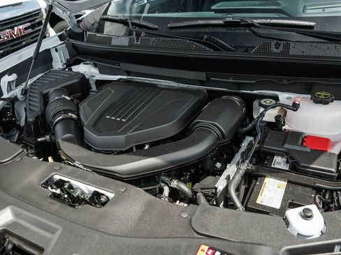 New 2026 GMC Acadia Elevation w/ Black Edition AWD/4WD image 7
