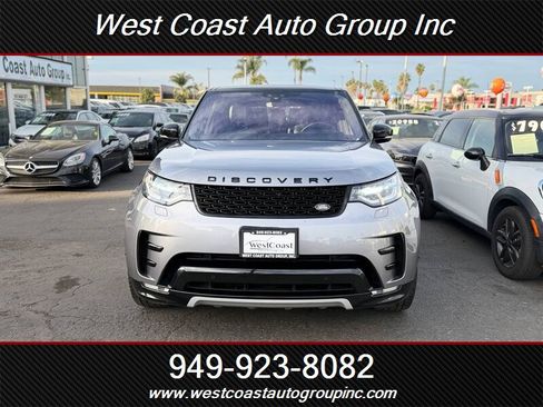 Used 2020 Land Rover Discovery Landmark image 5