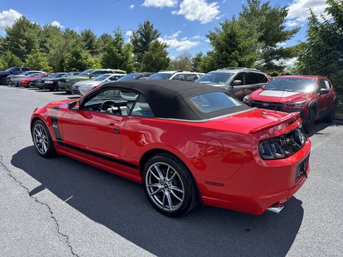 Used 2014 Ford Mustang GT Premium w/ Brembo Brake Package RWD image 23