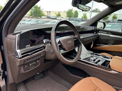 New 2026 Cadillac Escalade Luxury w/ Touring Package AWD/4WD image 31