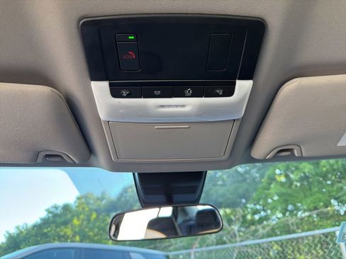 Used 2025 Nissan Altima 2.5 SV FWD image 30
