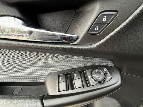 Certified 2024 Chevrolet TrailBlazer LS w/ LS Convenience Package FWD image 13