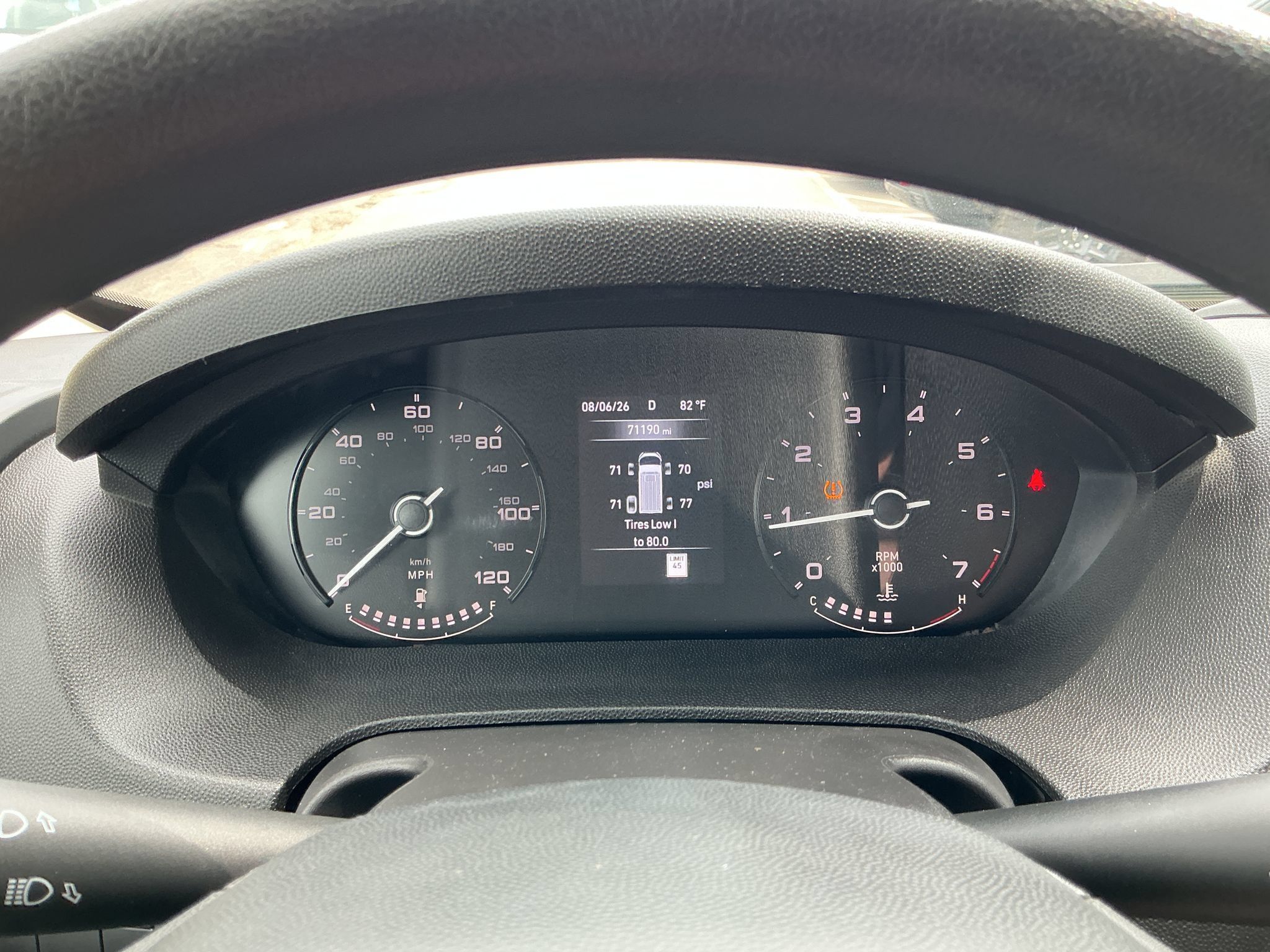 Used 2023 RAM ProMaster 2500 FWD image 17