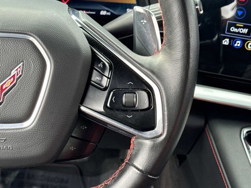 Certified 2023 Chevrolet Corvette Stingray Coupe w/ Z51 Performance Package image 9