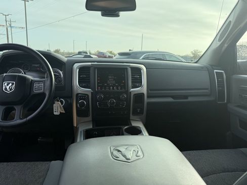 Used 2015 RAM 1500 Lone Star image 36