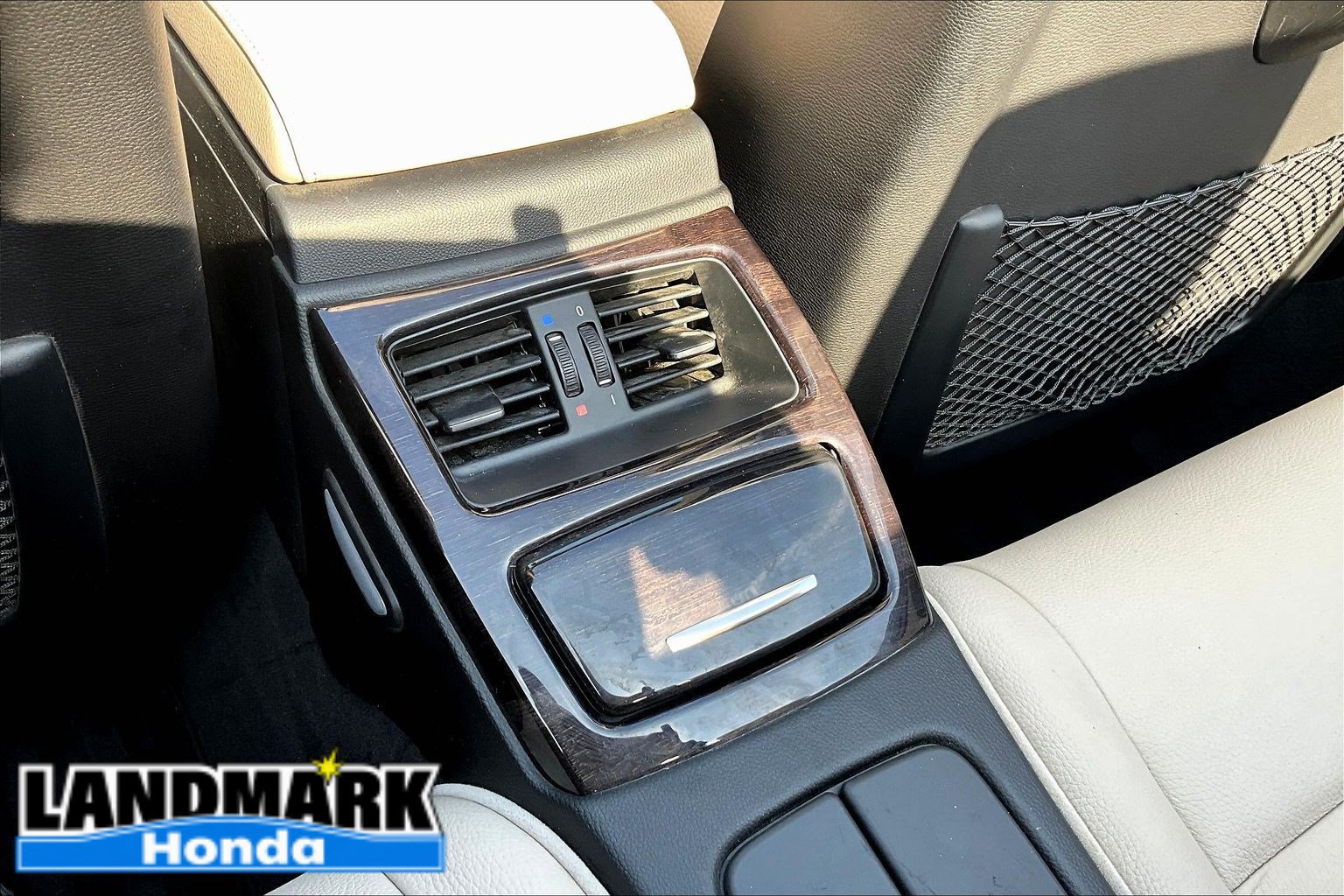 Used 2012 BMW 335i Convertible RWD image 24