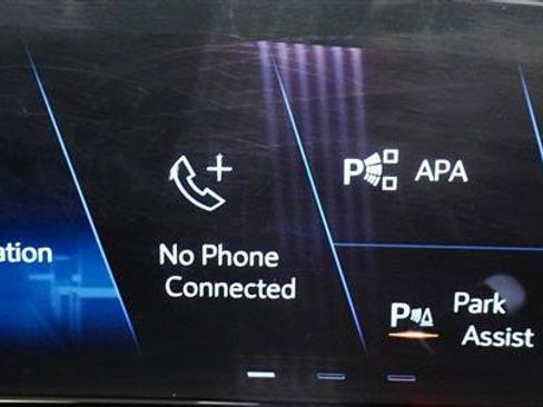 Used 2021 Cadillac Escalade Premium Luxury w/ Driver Assist Tech Package image 27