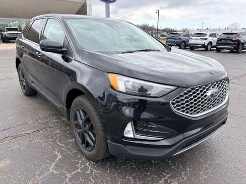 Used 2024 Ford Edge SEL w/ Convenience Package image 10