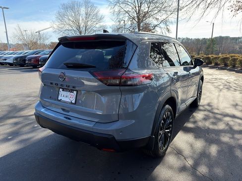 New 2026 Nissan Rogue SV image 7