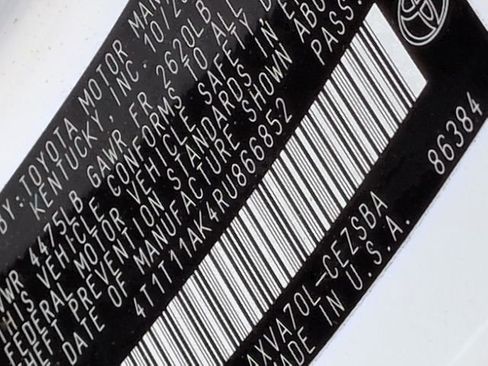 Used 2024 Toyota Camry SE w/ Convenience Package image 44