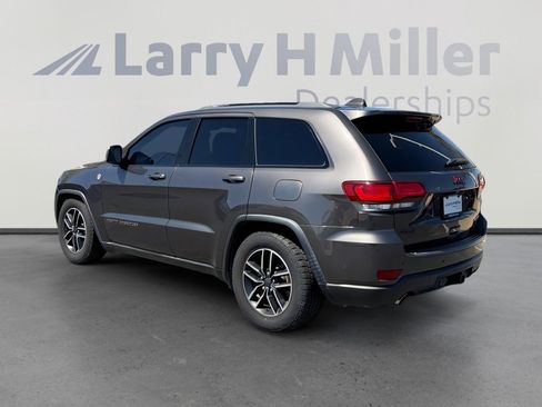 Used 2019 Jeep Grand Cherokee Trailhawk image 3