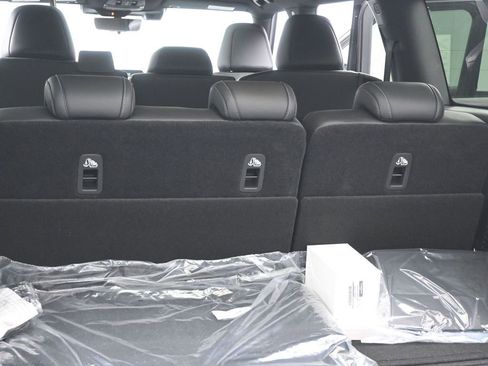 New 2026 Nissan Armada PRO-4X AWD/4WD image 23