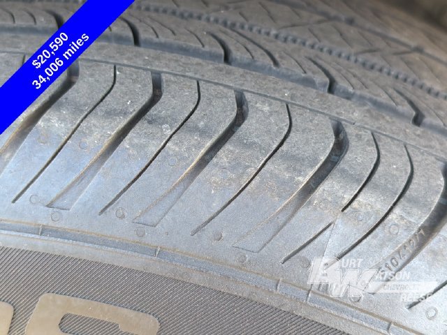 Used 2024 Chevrolet TrailBlazer LT w/ LT Cold Weather Package FWD image 16