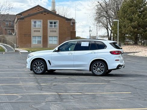 Used 2023 BMW X5 xDrive40i w/ M Sport Package image 7