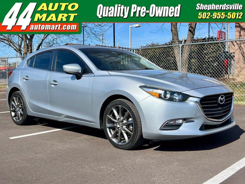 Used 2018 MAZDA MAZDA3 Touring FWD image 1