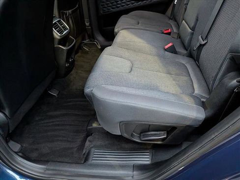 Used 2019 Hyundai Santa Fe SE image 16