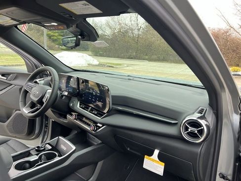 New 2026 Chevrolet Equinox LT w/ Convenience Package II image 29