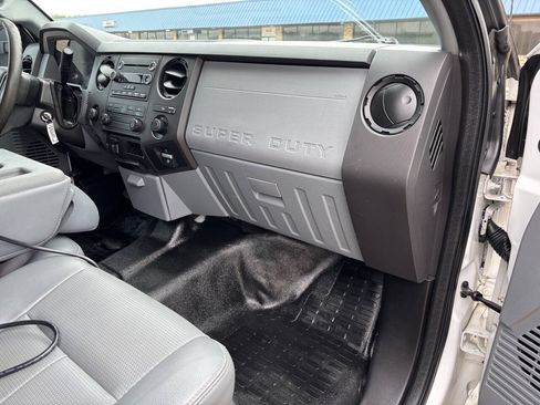 Used 2015 Ford F250 XL w/ XL Value Package AWD/4WD image 14